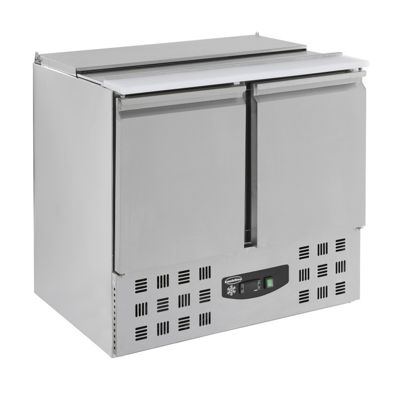 Kühltheke mit 2 Türen - 230 L - CombiSteel: Optimale Lagerung für die Gastronomie Kühltheke mit 2 Türen - 230 L - CombiSteel: Optimale Lagerung für die Gastronomie